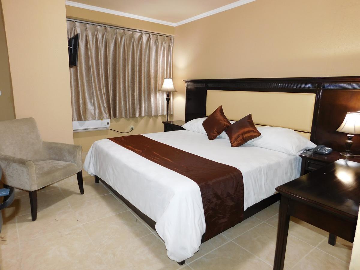 Hotel Gran Via Panama David Bagian luar foto